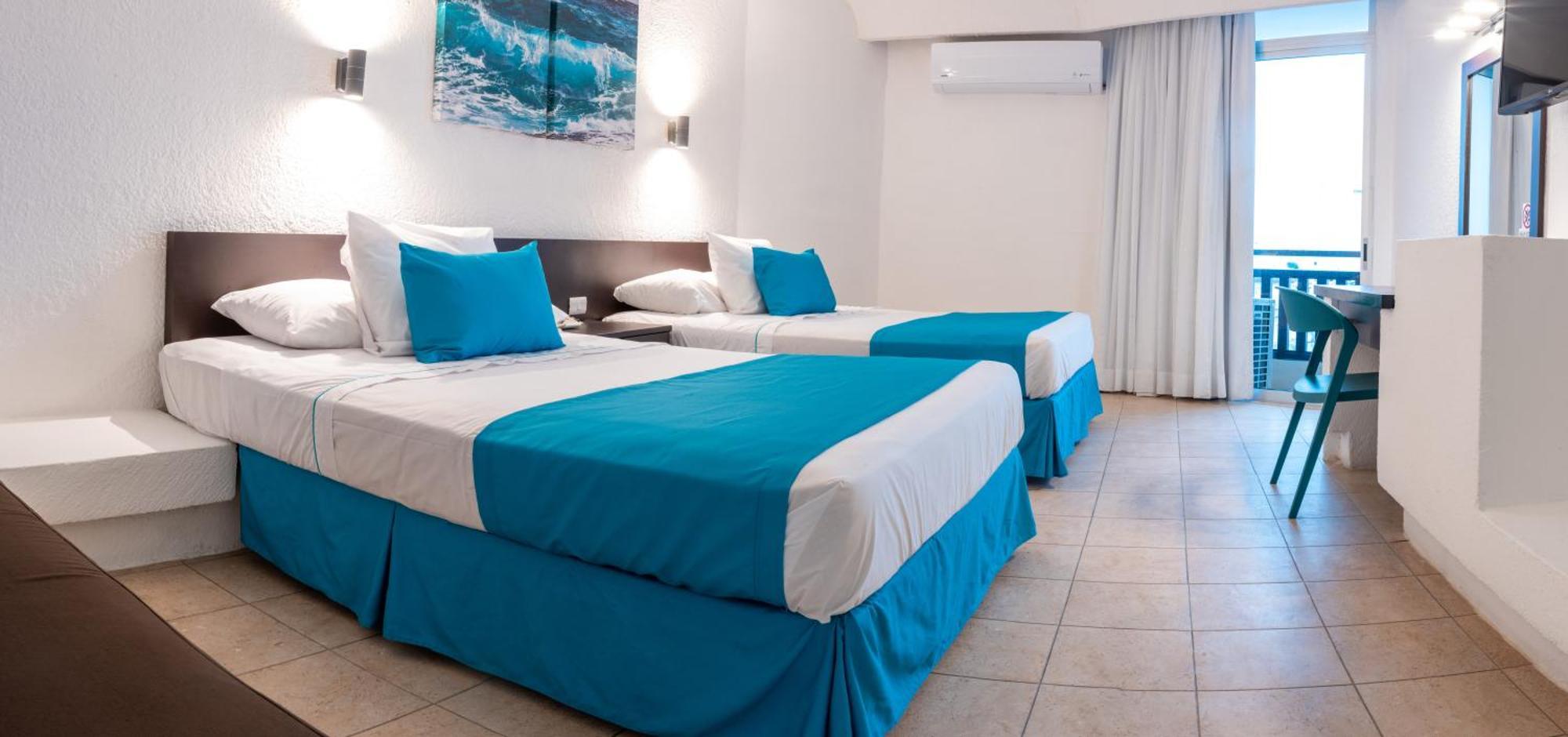 Howard Johnson By Wyndham Veracruz Exterior photo